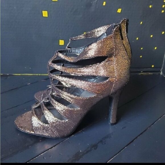 Lane Bryant Glitter Heels - Picture 3 of 8